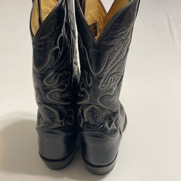 Tony Lama Men’s Black Cowboy Boots - 11B - Picture 6 of 8